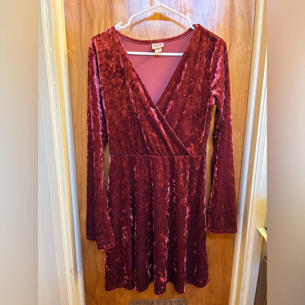 Maroon Velvet Bell Sleeve Mossimo Supply Co Dress Medium